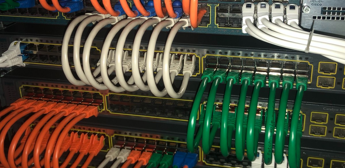 Spine and Leaf datacenter style Home Lab – Network Automator